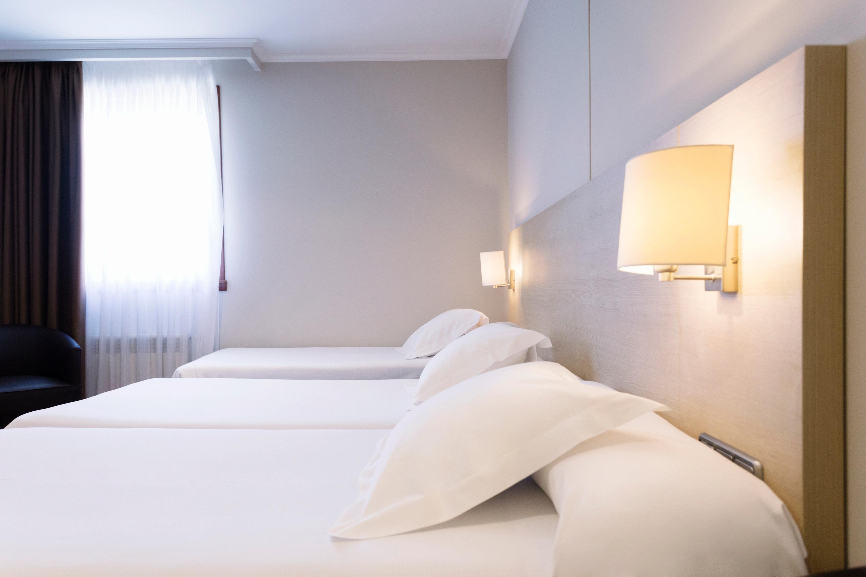 Hotel Valencia Феррол Экстерьер фото