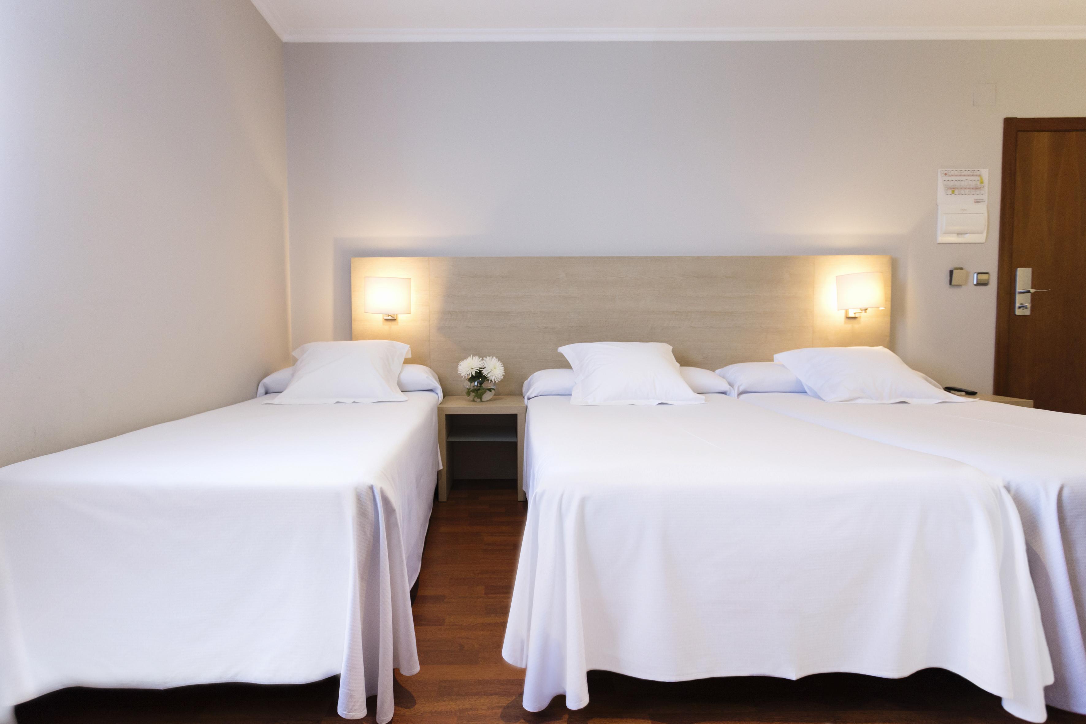 Hotel Valencia Феррол Экстерьер фото