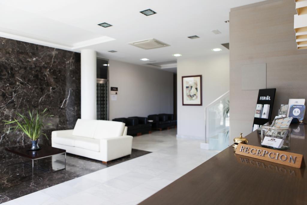 Hotel Valencia Феррол Экстерьер фото